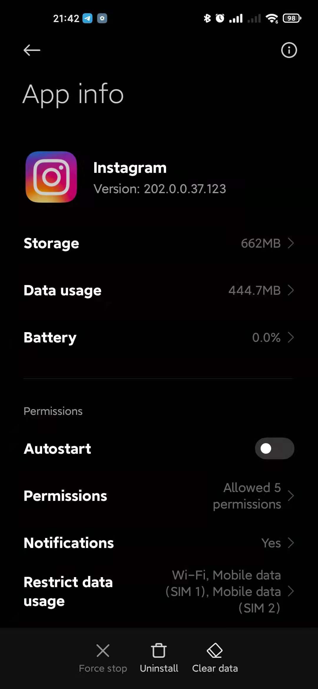 Instagram.jpg