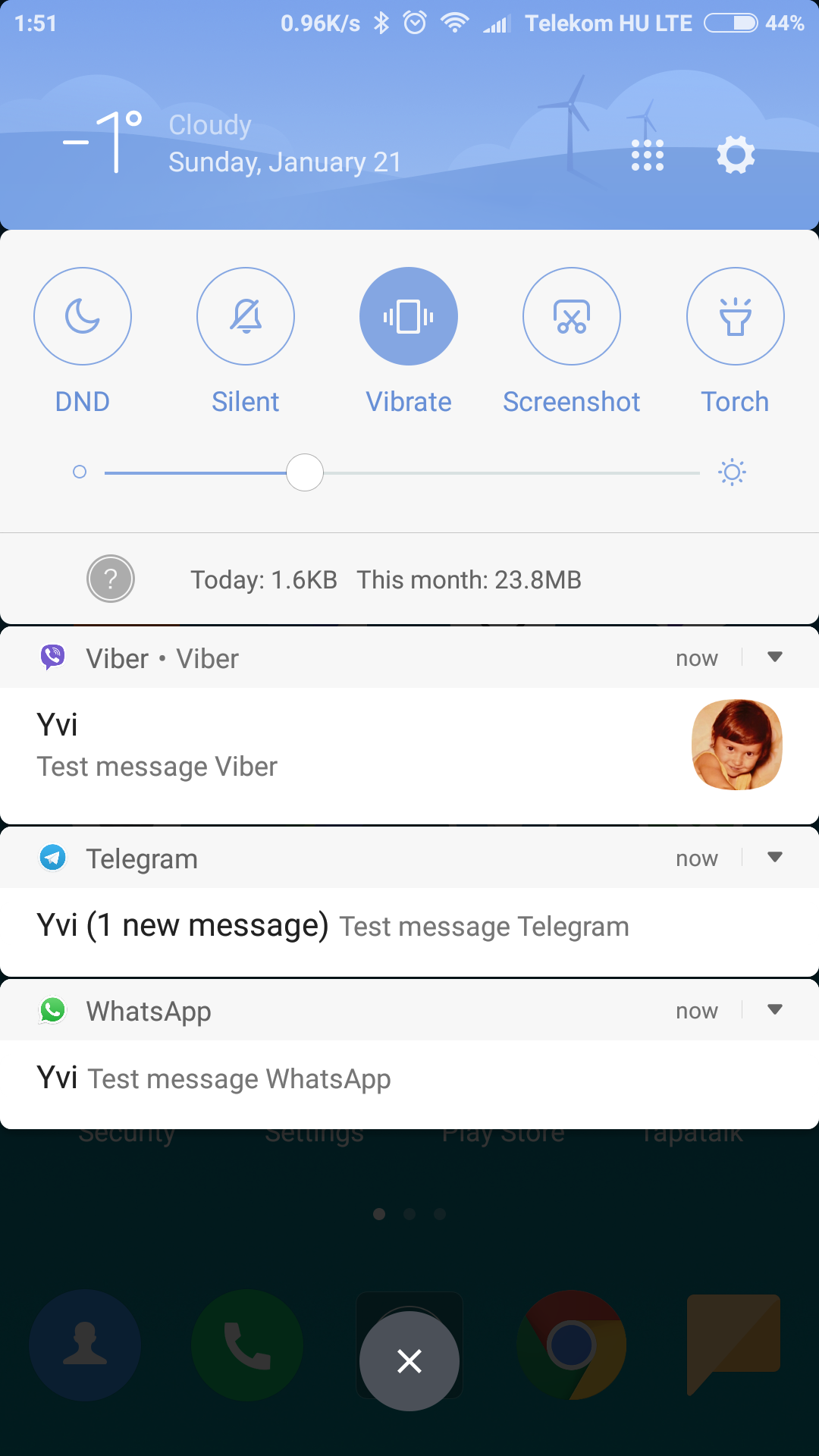 Screenshot_2018-01-21-01-51-14-828_com.miui.home.png