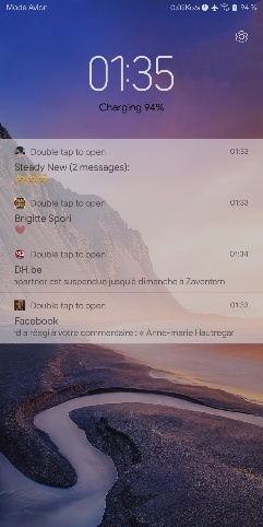 Screenshot_2018-10-27-01-35-05-238_lockscreen.jpg
