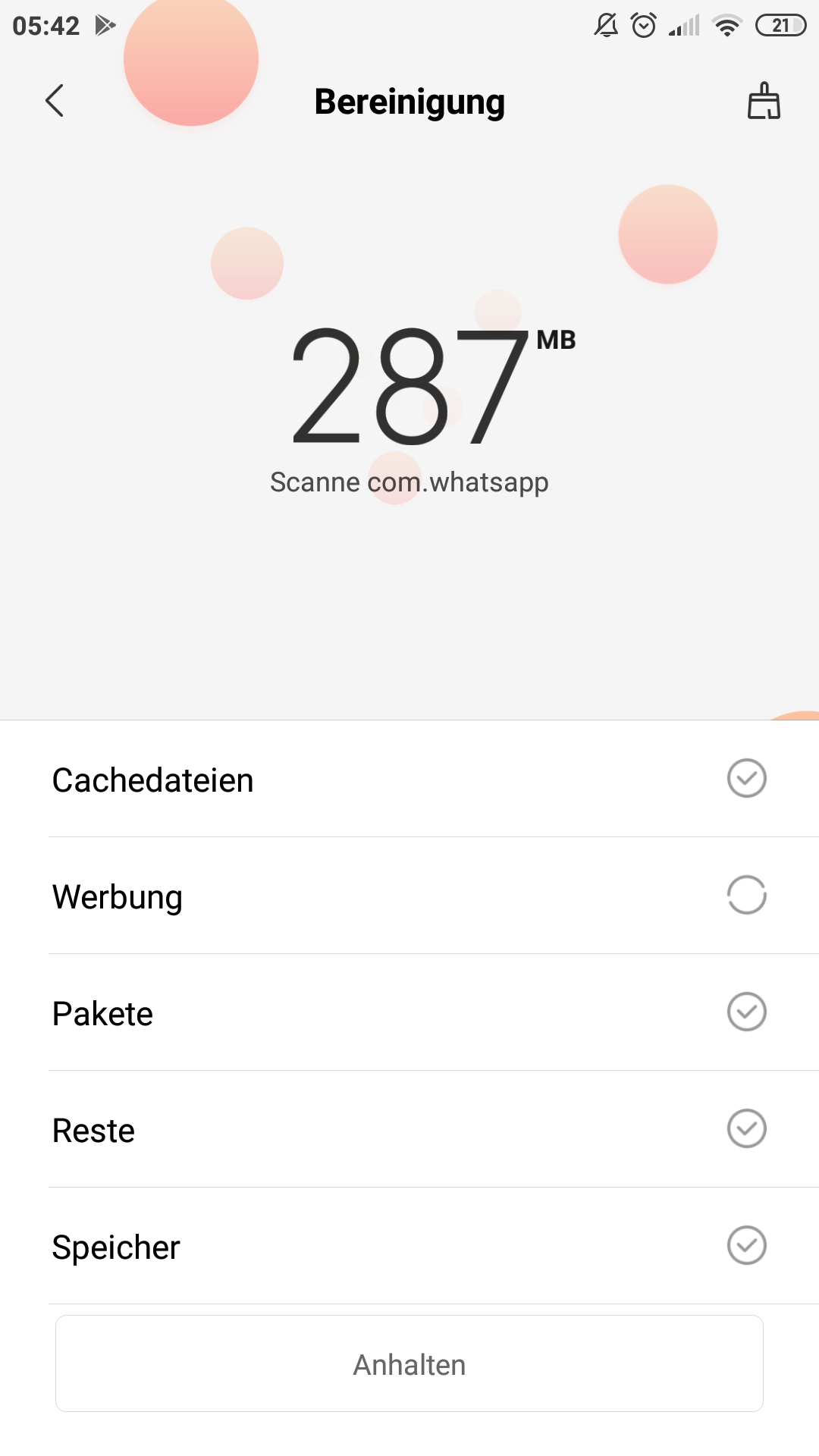 Screenshot_2018-12-01-05-42-18-961_com.miui.cleanmaster.png